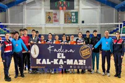 Kütahya’daki voleybol turnuvasında anlamlı hareket