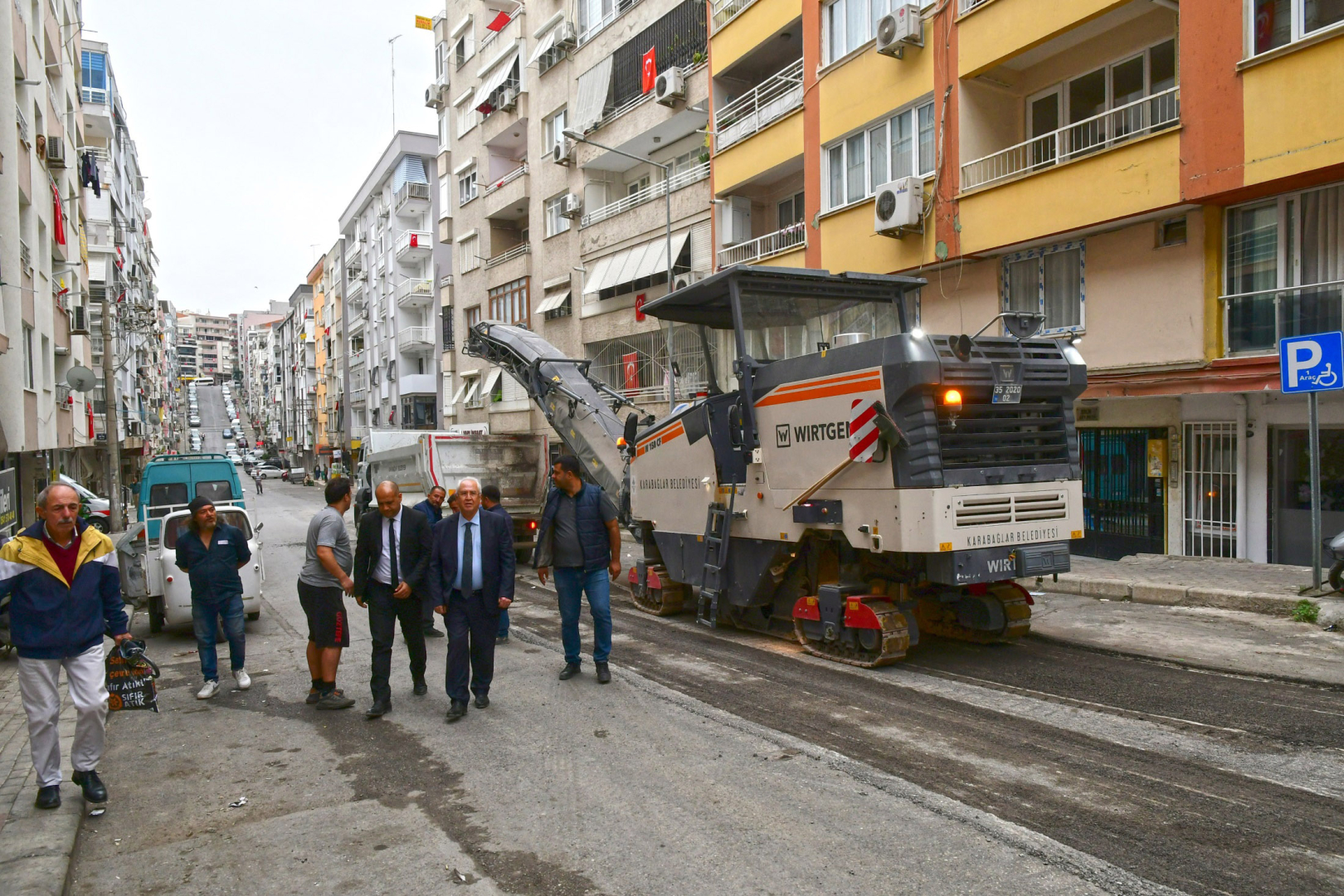 Başkan Selvitopu halkla bağını koparmıyor (4)