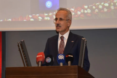 Bakan Uraloğlu: 2027 yılında İzmirlileri Yüksek Hızlı Tren konforuyla tanıştıracağız