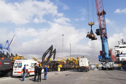 Gazze’ye sağlık malzemeleri taşıyacak gemi İzmir'den yola çıkıyor