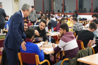 Ege Üniversitesi Merkez Kütüphanesi öğrencilerin vazgeçilmezi oldu