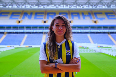 Fenerbahçe kadın futbol takımına transfer olan Ece Türkoğlu kimdir? Ece Türkoğlu hangi takımlarda oynadı?