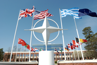 Resmi Gazete'de yayımlandı: İsveç'in NATO'ya katılımı uygun bulundu