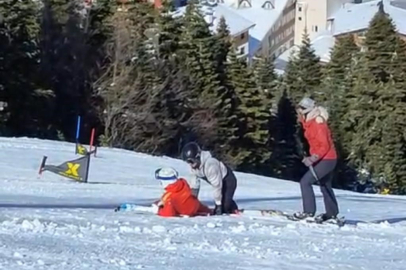 Uludağ'da panik anları: Telesiyejin batonu turisti yaraladı