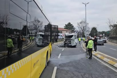 İstanbul’da feci kaza: Çöp kamyonu ile İETT otobüsü çarpıştı