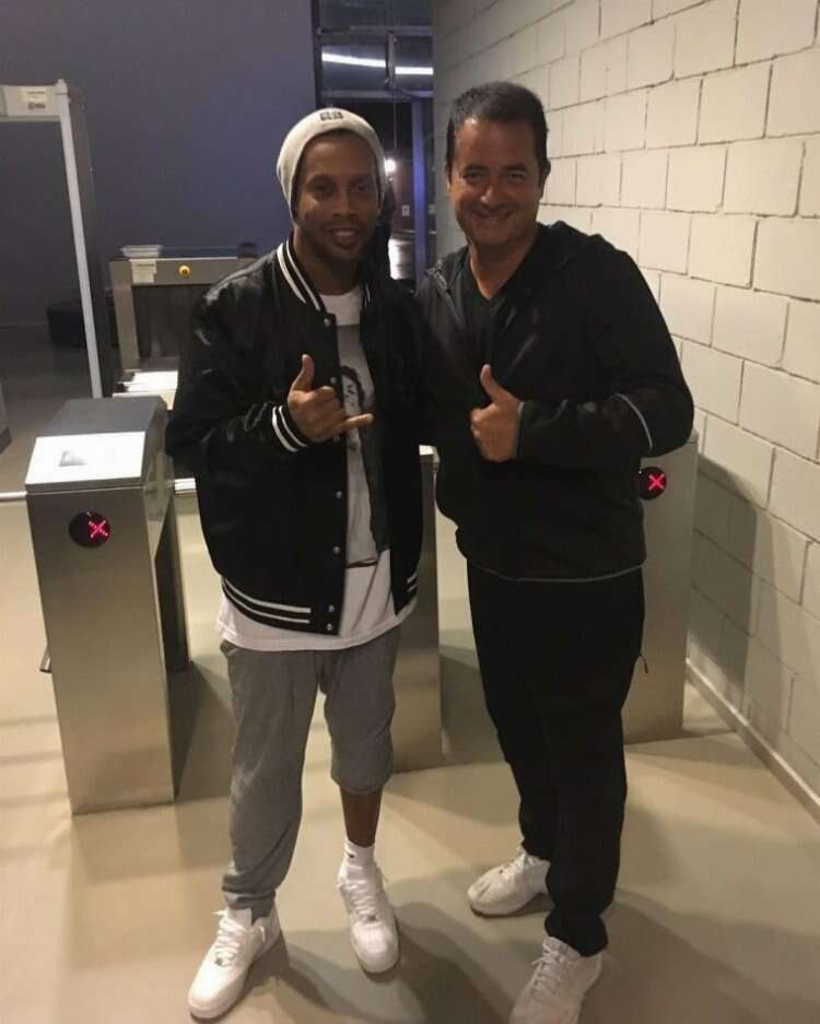 acun ılıcalı ronaldinho