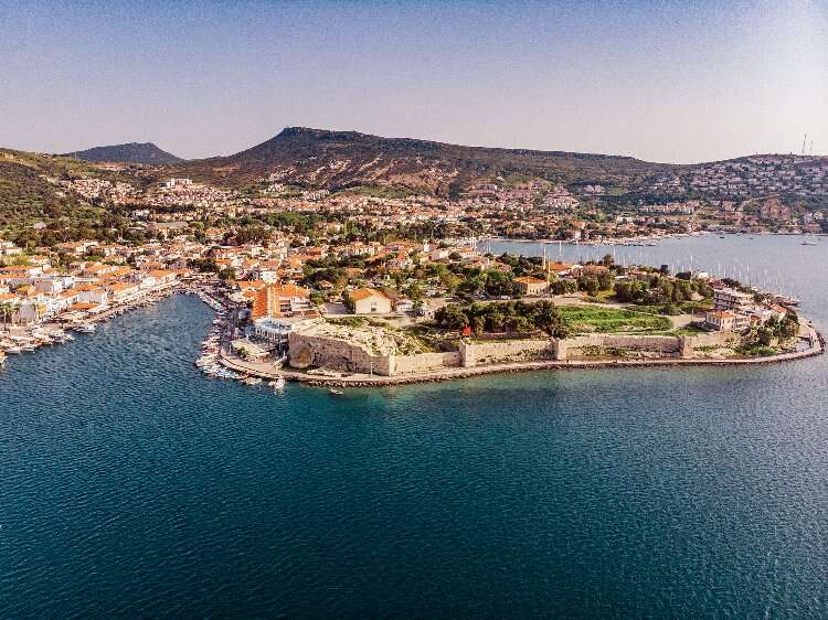 foça