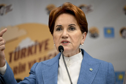 İYİ Parti lideri Akşener, Çankaya'da esnafı ziyaret etti