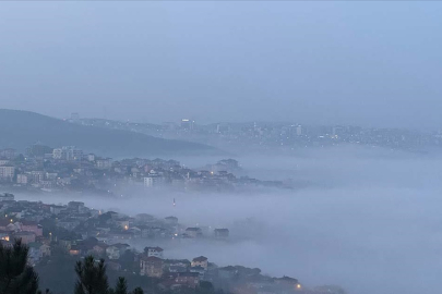 İstanbul'da vapur seferlerine sis muhalefeti