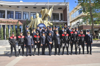 İzmir'de Türk Polis Teşkilatının kuruluş yıl dönümü kutlandı