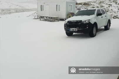 Denizli'de Bozdağ beyaza büründü