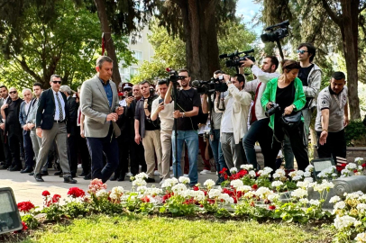 Özel İzmir'de acılı anneleri tek tek saydı Sinan Ateş mesajı verdi