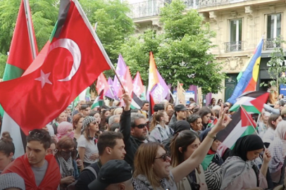 Paris'te Filistin'e destek: Masum çocukları öldürmekten vazgeçin