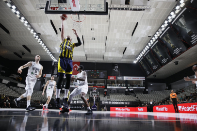 Fenerbahçe finale yükseldi! Anadolu Efes’in rakibi Fenerbahçe oldu!