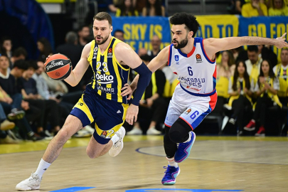 Basketbolseverlerin gözü bu maçta: Anadolu Efes - Fenerbahçe Beko maçı ne zaman, saat kaçta?