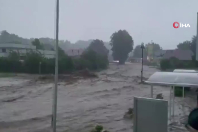 Avusturya'da sağanak yağış sele neden oldu