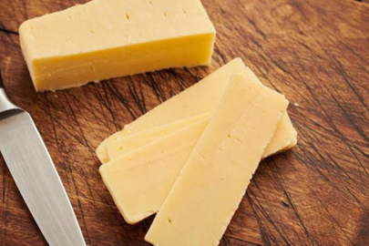 298 ton sahte peynir ve tereyağı ele geçirildi