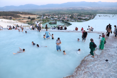 Pamukkale'ye 4 günde rekor ziyaret