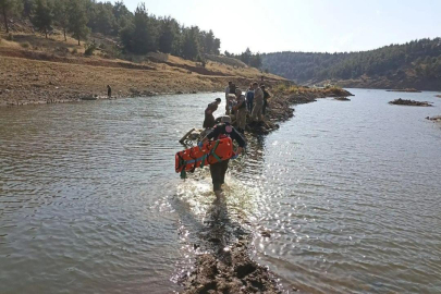 Serinlemek için girdiği gölet sonu oldu