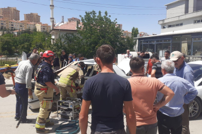 Ankara'da trafik kazası: Ölü ve yaralılar var