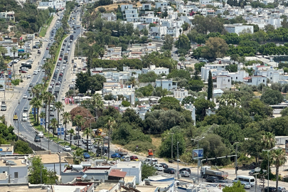 Tatilcilerin dönüş yolculuğu başladı