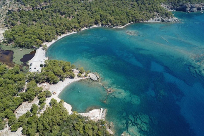 Phaselis Antik Kenti'ne bayramda ziyaretçi akını