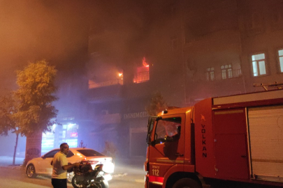 Şanlıurfa'da yangın paniği: Dama sığındılar