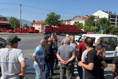 Bolu'da esnaf ayaklandı: Yol kapatılırsa sanayi büyük derecede etkilenecek