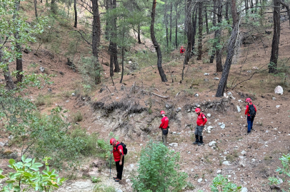 12 saattir aranıyordu: Kayıp madenciden iyi haber geldi!