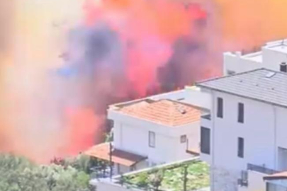 İzmir'de yangın: Alevler yükseliyor