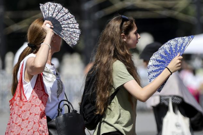 İzmir’e Meteoroloji’den kötü haber: O ilçeler 40 derecenin üzerinde