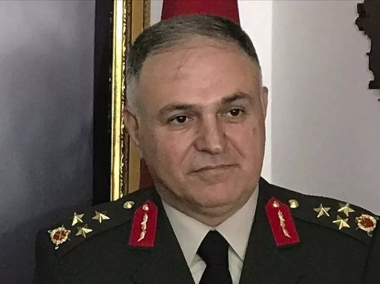 Metin Gürak kimdir