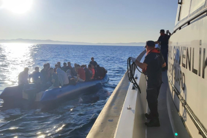 Çanakkale açıklarında kaçak göçmen operasyonu