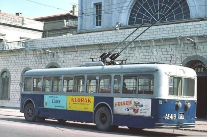 Geçmişten günümüze İzmir: Tarihi yapılar ve modern değişimler