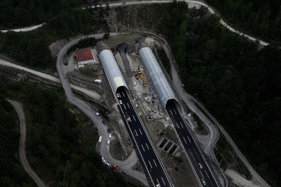 Bolu Dağı Tüneli 38 gün sonra ulaşıma açıldı