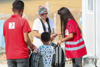 Kızılay'dan binlerce öğrenciye eğitim yardımı