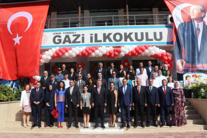 İzmir’de 2024-2025 Eğitim Öğretim Yılı'na coşkulu açılış