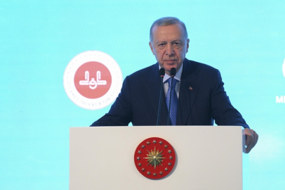 Cumhurbaşkanı Erdoğan: İzinden gittiğimiz, yoluna hayatımızı adadığımız tek insan Resulullah Efendimizdir