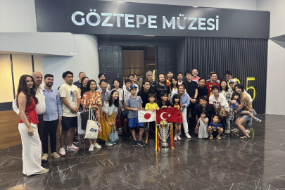 Kuryu Matsuki, İzmir'de yaşayan Japonlarla bir araya geldi