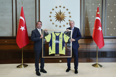 Cumhurbaşkanı Erdoğan Fenerbahçe Başkanı Ali Koç'u ağırladı