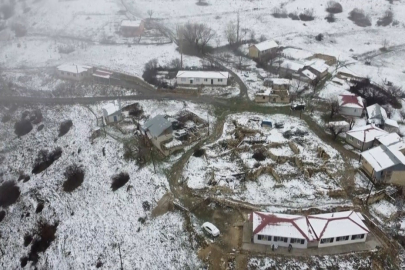 Erzincan’a mevsimin ilk karı düştü