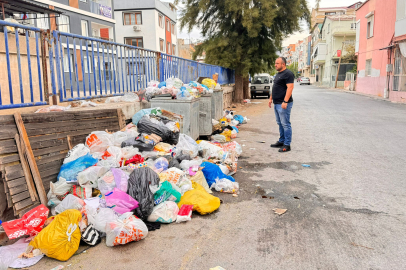 Çiğli'de çöp yığınları oluştu