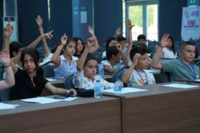 İzmir Çocuk Meclisi'nde yeni dönem kayıtları başladı