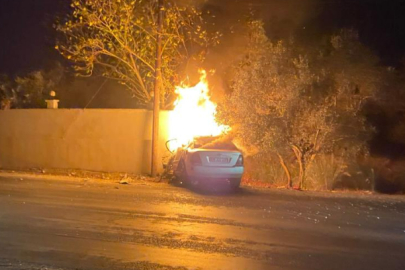 İzmir haber: Yanan otomobilin sürücüsü yaşamını yitirdi