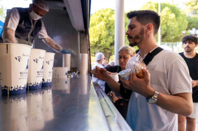 İzmir’de öğrencilere sıcak destek