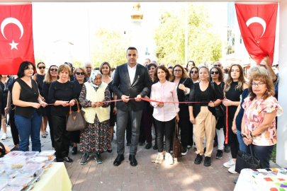 Çiğli'de kadınların el emeği ürünleri görücüye çıktı