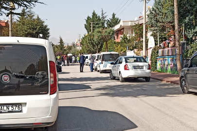 Konya’da polis memuruna bıçaklı saldırı: 7 kez sırtından bıçaklanan polisin durumu ağır