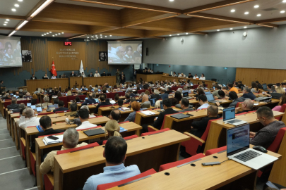 CHP’li Gaziemir Belediye Başkanı Işık'tan SGK borcu açıklaması: Borçlar belediyelerin ellerini bağladı