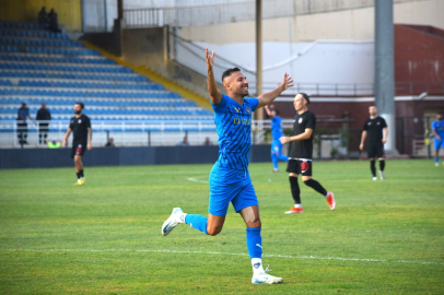 Yasin Öztekin, gol krallığında zirvede yer alıyor