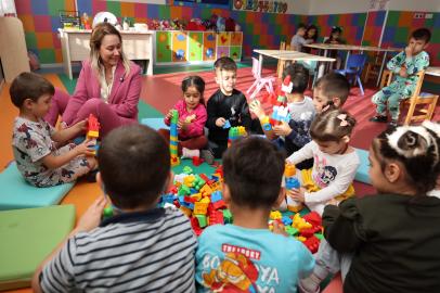 Konak’ta çocuklar Oyun Evi’nde çok mutlu